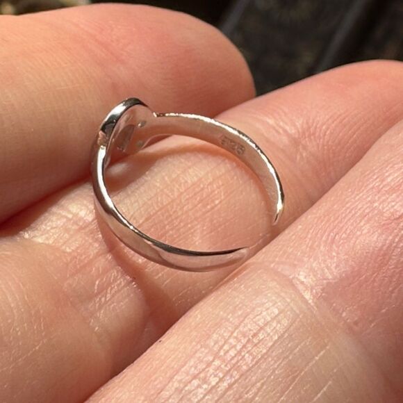 Horse Shoe CZ Sterling Silver Toe Ring - Picture 4 of 4